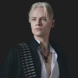 На крыльях свободно лечу за своею Звездой...