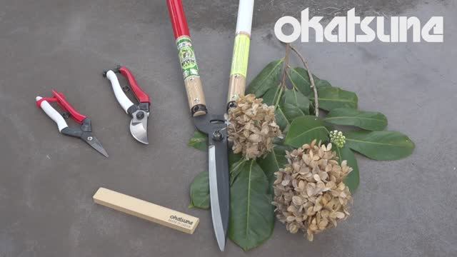 Заточка точильным камнем садовых ножниц