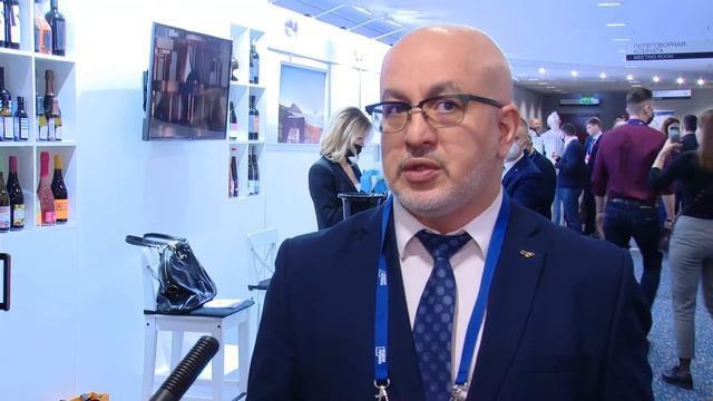 Интервью Артура Саркисяна осле сессии в рамках Недели смотреть онлайн