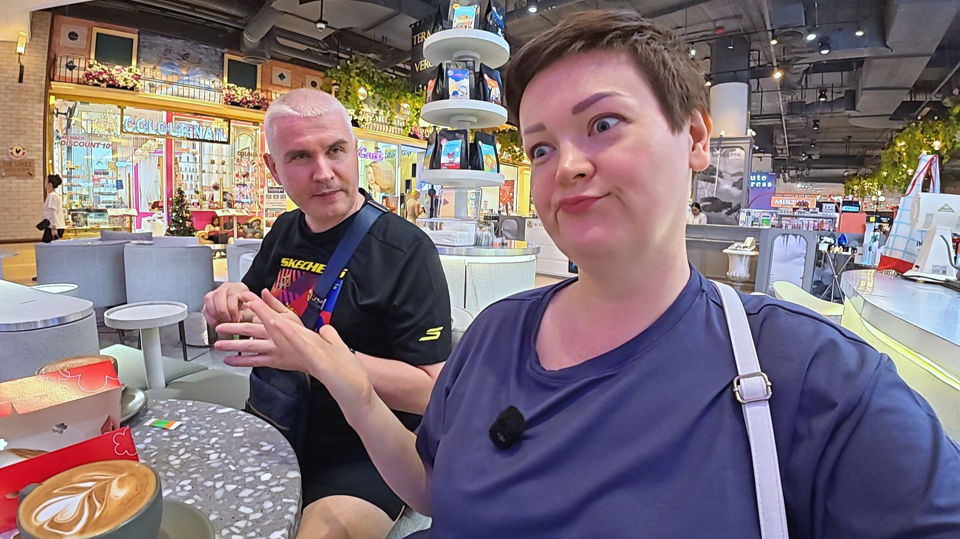 ОБИДЕЛАСЬ на Вована, ИСПОРТИЛ мой дорогой ПОДАРОК! Ищем себе ПОДАРКИ на НГ! Кофе и БУЛОЧКИ) Паттайя смотреть онлайн