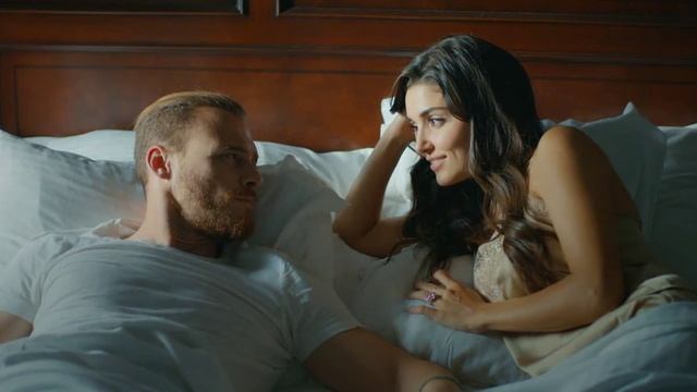 Постучись в мою дверь - Медовый месяц! Я что еще сплю? Все правда - я твоя жена, ты мой муж! смотреть онлайн