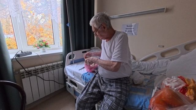 Последний разговор с отцом, последнее рукопожатие.