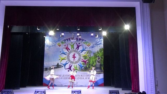 Детский танцевальный коллектив "Родничок" т. "Подружки" смотреть онлайн