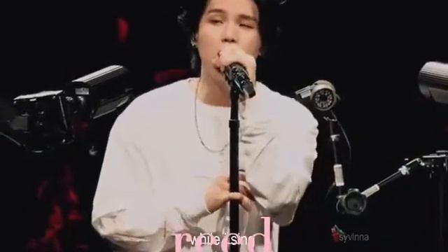 Каждый вечер мы с ним ездим в рестораны, пьём дорогое в смотреть онлайн