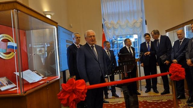 Открытие выставки к 25-летию Союзного государства (13) смотреть онлайн