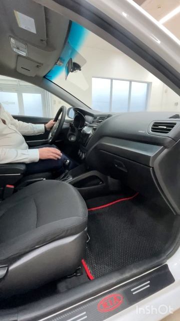 Kia Rio '2016 смотреть онлайн