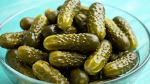 Бочковые огурцы в рассоле. Рецепт внутри.