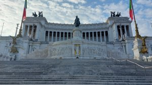 Монумент Витторио Эммануэле и Капитолийские музеи. Рим.