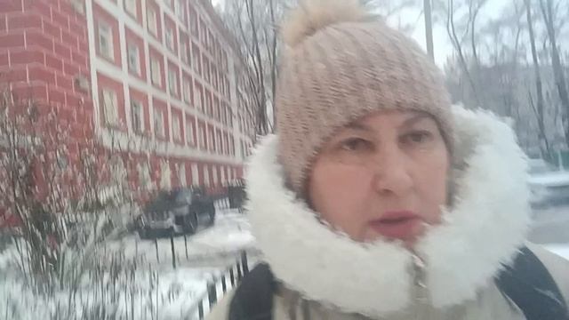 В очередь не стою. Прохожу так..Завалило Снегом нас. смотреть онлайн