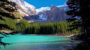 🏔️ Спокойствие горного озера, умиротворяющие звуки природы для отдыха.