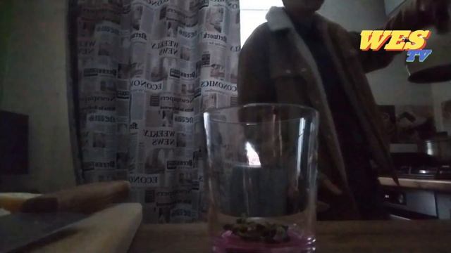 Джонни Окланд пробует чудо-напиток, архивное видео 1986 смотреть онлайн