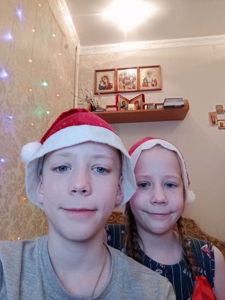 новогодний подкаст + новогодняя викторина + стрим с сестрой + новогодний Стрим !!! смотреть онлайн