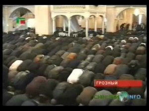 В Чечню привезли волос Пророка.flv