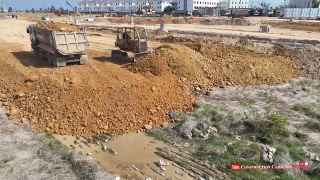 Complete Stones Fill Small Pond Lowland For Build Foundation Using Skills Komatsu Dozer, Dump Trucks смотреть онлайн