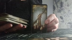 Было ли магическое воздействие от него на женщину, которую предал? Расклад Таро