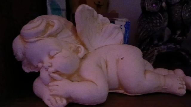 #купилв забаву себе на новый год и день родения#очень шикарная сияет и громко играет смотреть онлайн