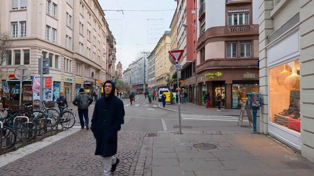 Прогулка по зимнему Страсбургу атмосфера настоящей сказки ❄️🏰 смотреть онлайн