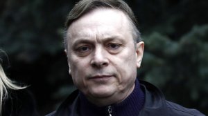 Суд отложил рассмотрение вопроса о заочном аресте продюсера «Ласкового мая» Андрея Разина