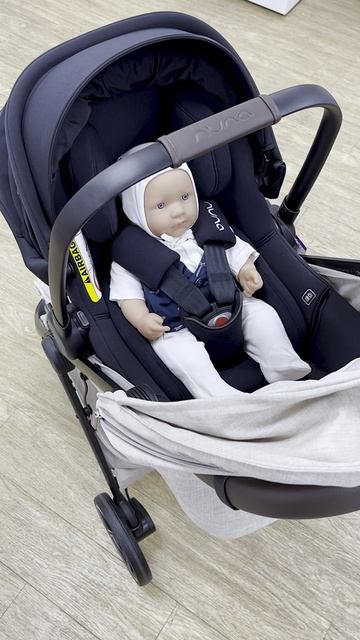 Коляска и автокресло Nuna смотреть онлайн