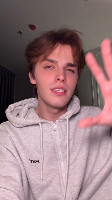 МНЕ СТАЛО НА ВСЕ ПОФИГ