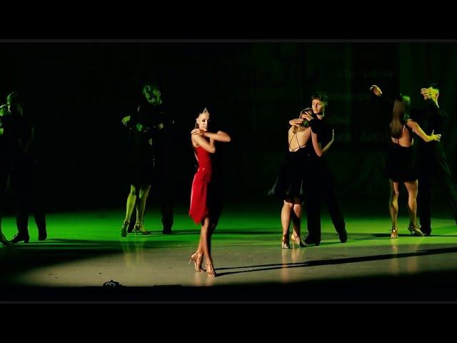 Все начинается с любви #бальныетанцы #танцевальныевидео #танцевальнаямузыка #аннагерман #dancevideo