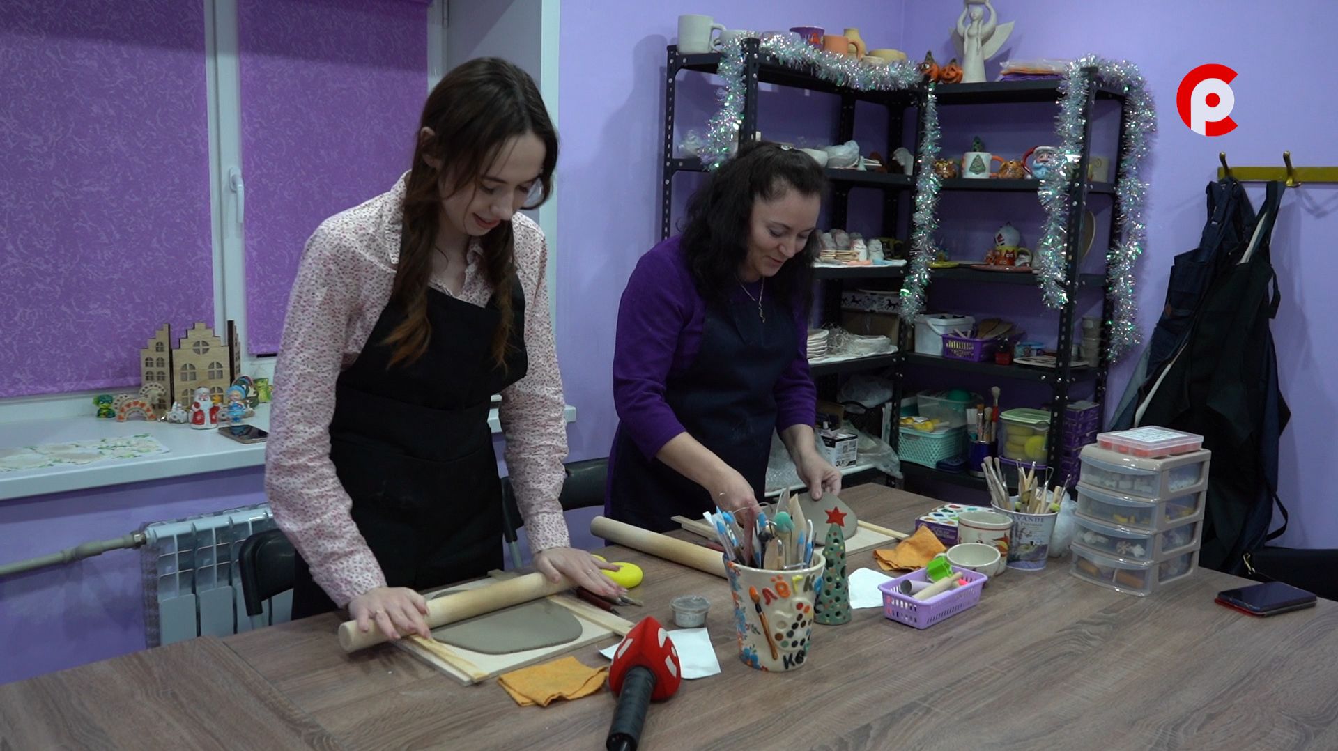 Новогодние посиделки 26.12.2025 смотреть онлайн