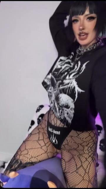 Тянки Неформалки смотреть онлайн