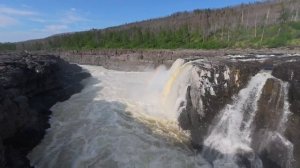 Большой Курейский водопад на плато Путорана. Самый большой в Евразии по водосбросу.