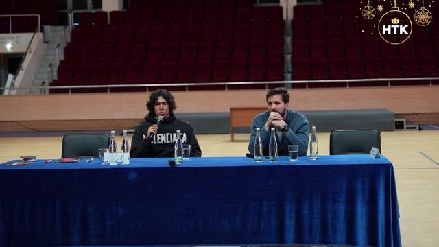 Защитник сборной России по футболу Мингиян Бевеев провел пресс-конференцию смотреть онлайн