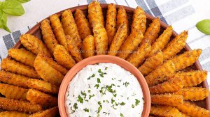Румяная Картошечка по-деревенски с соусом Тартар! Вкусный хрустящий картофель в духовке!