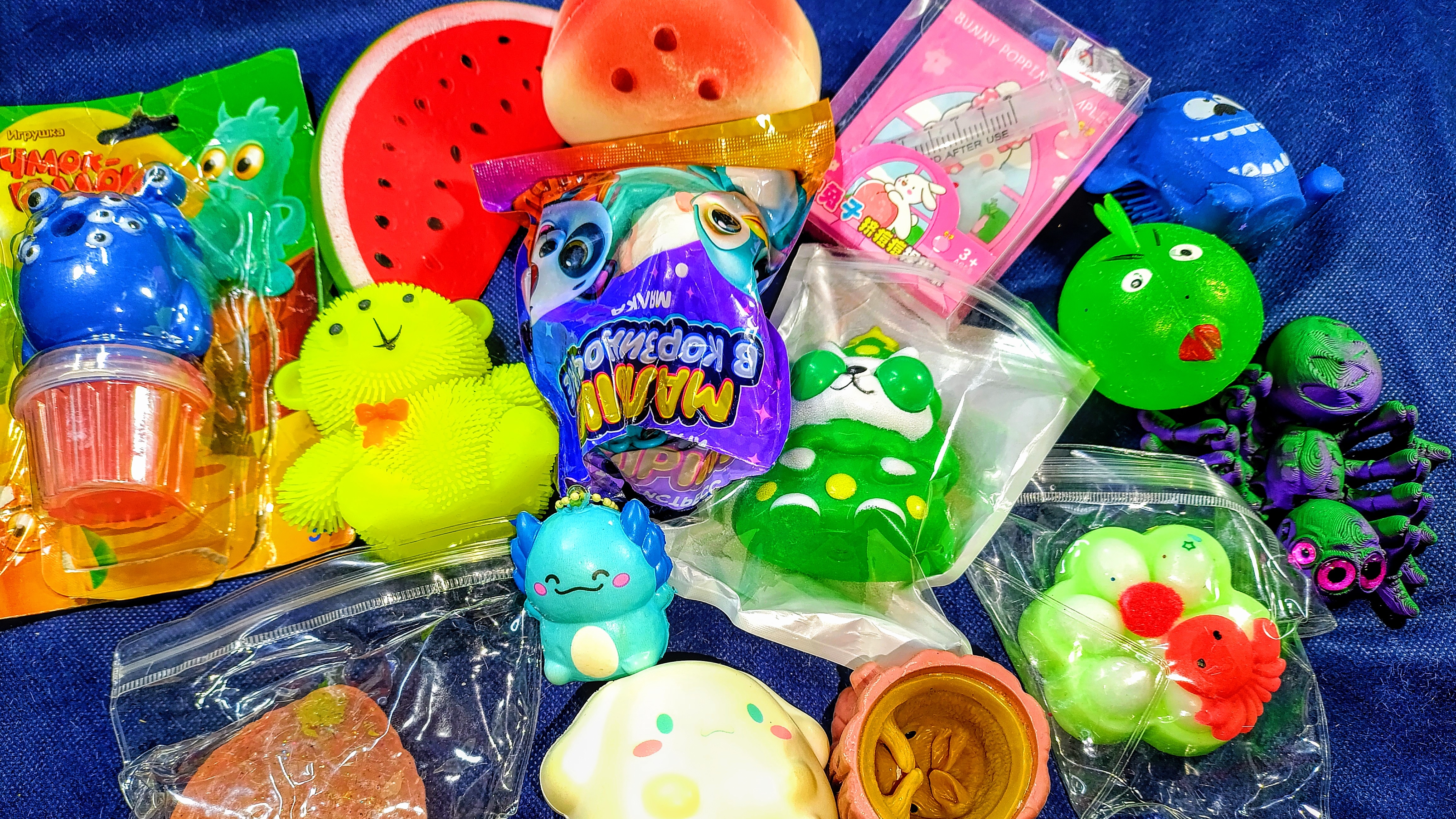 АСМР СКВИШИ лапки 🐾 приятные звуки АСМР сквишей 🥰 антистрессы АСМР Таба лапки 🐾 смотреть онлайн