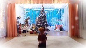 Новогодний праздник в группе раннего возраста.mp4