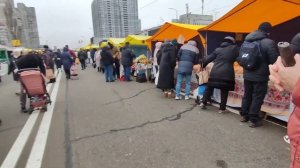Киев сегодня. Ярмарка на Ревуцкого. #украина #киев #сег?