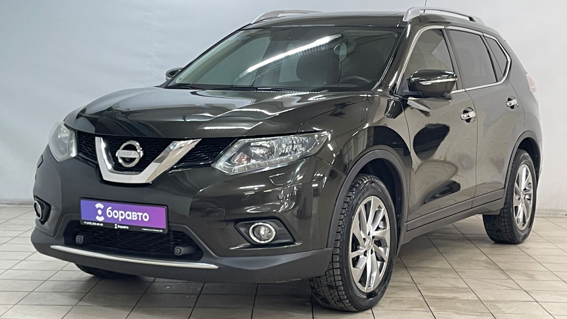NISSAN X-TRAIL смотреть онлайн