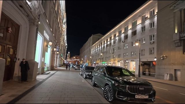 Настоящее рождественское настроение Москвы живая прогулка 2026 🎄✨ смотреть онлайн