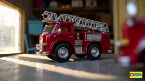 МУЛЬТИКИ ДЛЯ МАЛЫШЕЙ. Пожарная машина спешит на помощь. Весёлые ПЕСЕНКИ ДЛЯ ДЕТЕЙ.