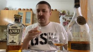 Российские коньяки Дагестан 13 лет и Анри КВ.
