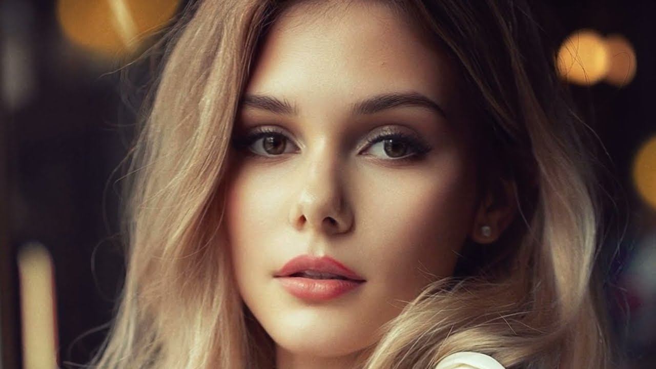 Gigi D'Alessio - Liberi da noi смотреть онлайн