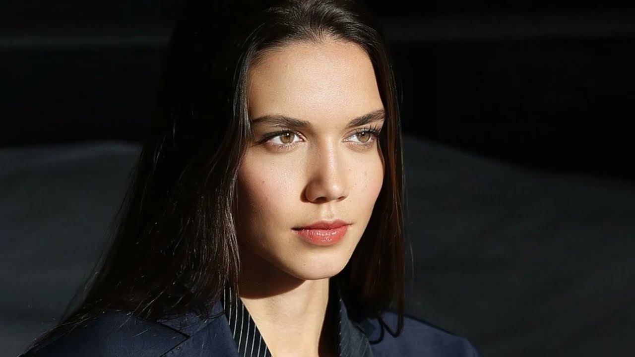 Gigi D'Alessio - Chi смотреть онлайн