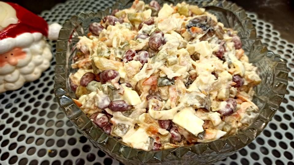 Салат с красной Фасолью! Вкусный салат на праздничный стол и не только! смотреть онлайн