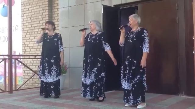 ЖИВИТЕ,ЛЮБИТЕ