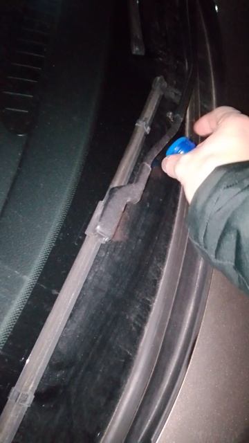 Дворники поднимать на ночь не рекомендую зимой!) но выход есть!) смотреть онлайн