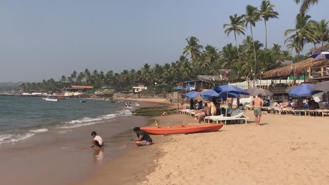 САМЫЙ ЛУЧШИЙ ПЛЯЖ ГОА, АНДЖУНА БИЧ! Индия, Северный Гоа смотреть онлайн