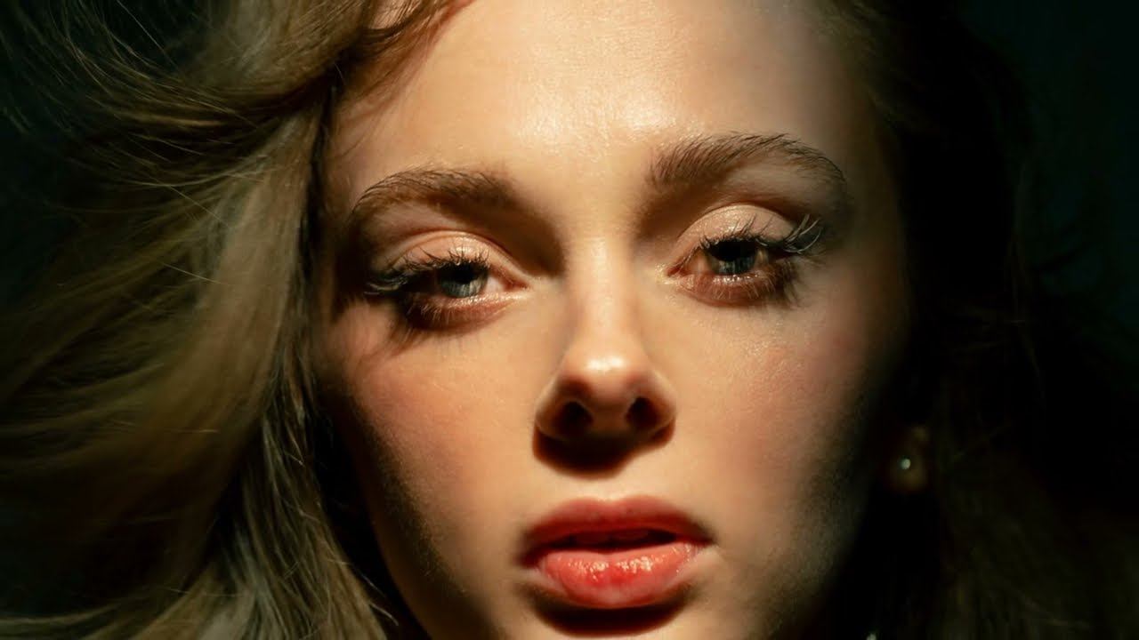 EMO - Wait For May смотреть онлайн