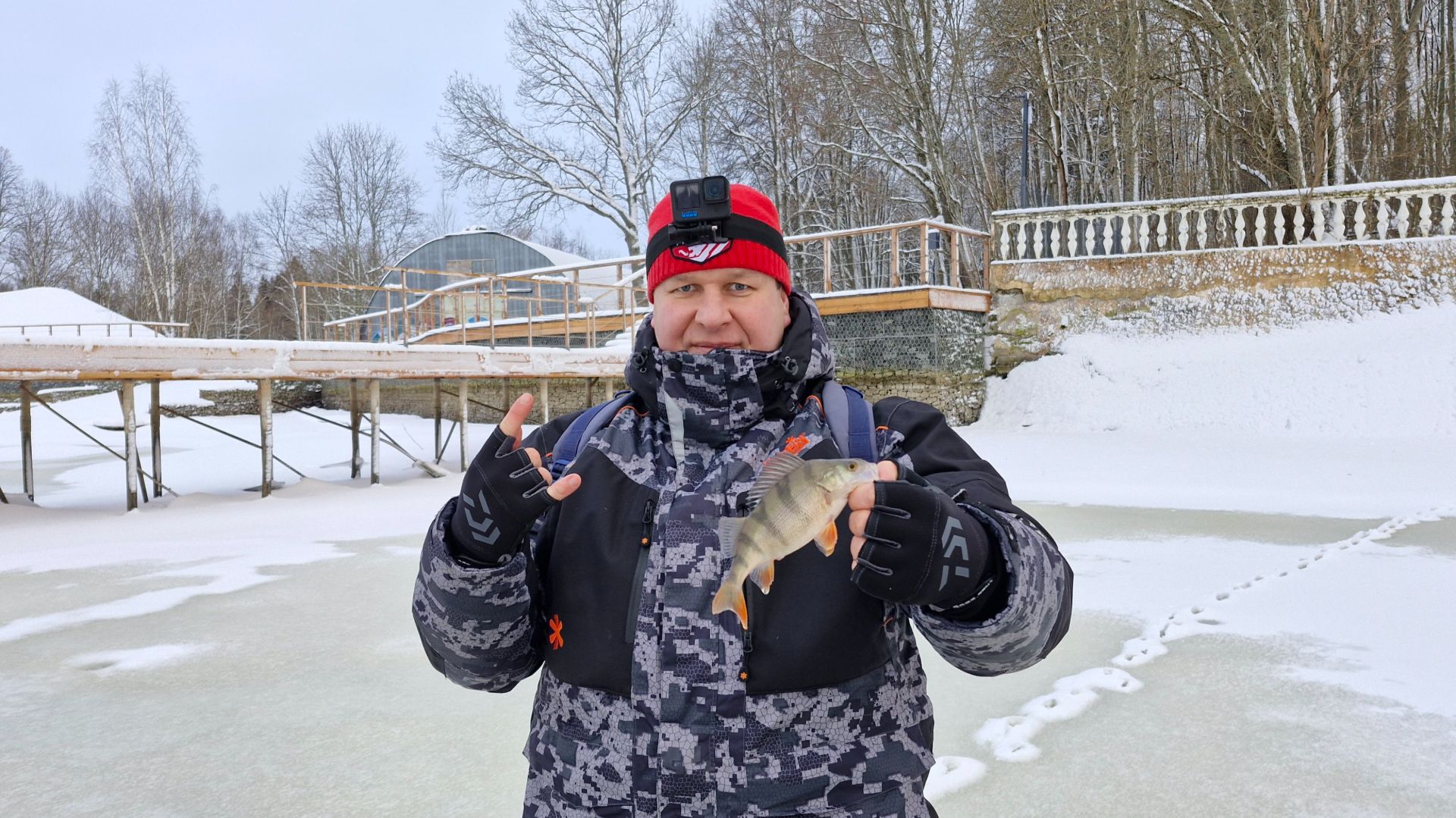 Предновогодняя рыбалка на Истринском водохранилище. 27.12.25. 🍾🎣🎄 смотреть онлайн
