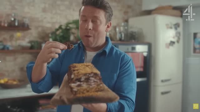 Шоколадный торт, кекс без выпечки. ПЕРЕВОД. Джейми Оливер смотреть онлайн