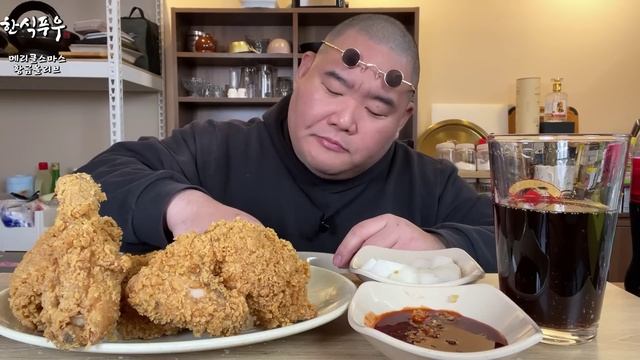 Курочка острая пряная. Мукбанг по Корейски, кушаем и наслаждаемся. Эпический пир. смотреть онлайн