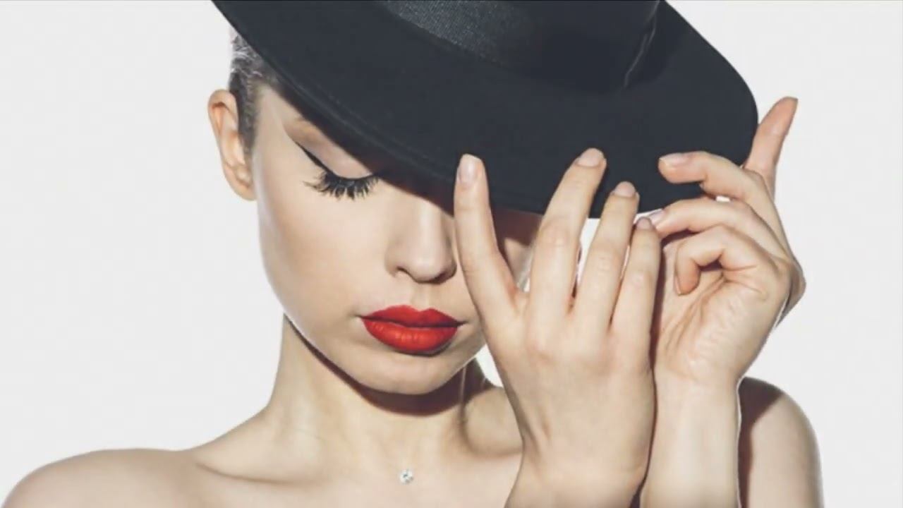 Carmen Cuesta - Shape of My Heart смотреть онлайн