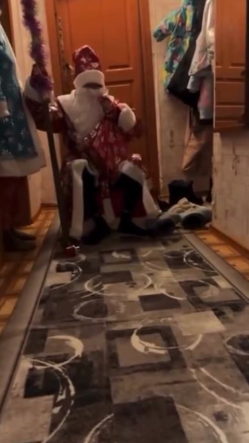 Встреча деда мороза смотреть онлайн