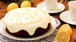 Пряный морковный пирог с лимонным сметанным кремом